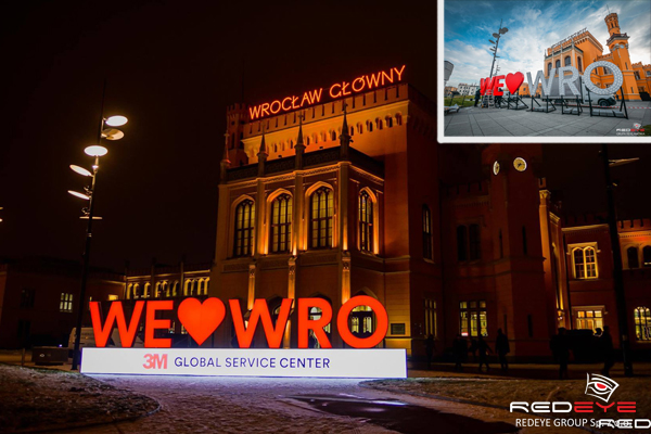 litery blokowe swiecace wolno stojace wroclaw we love wro